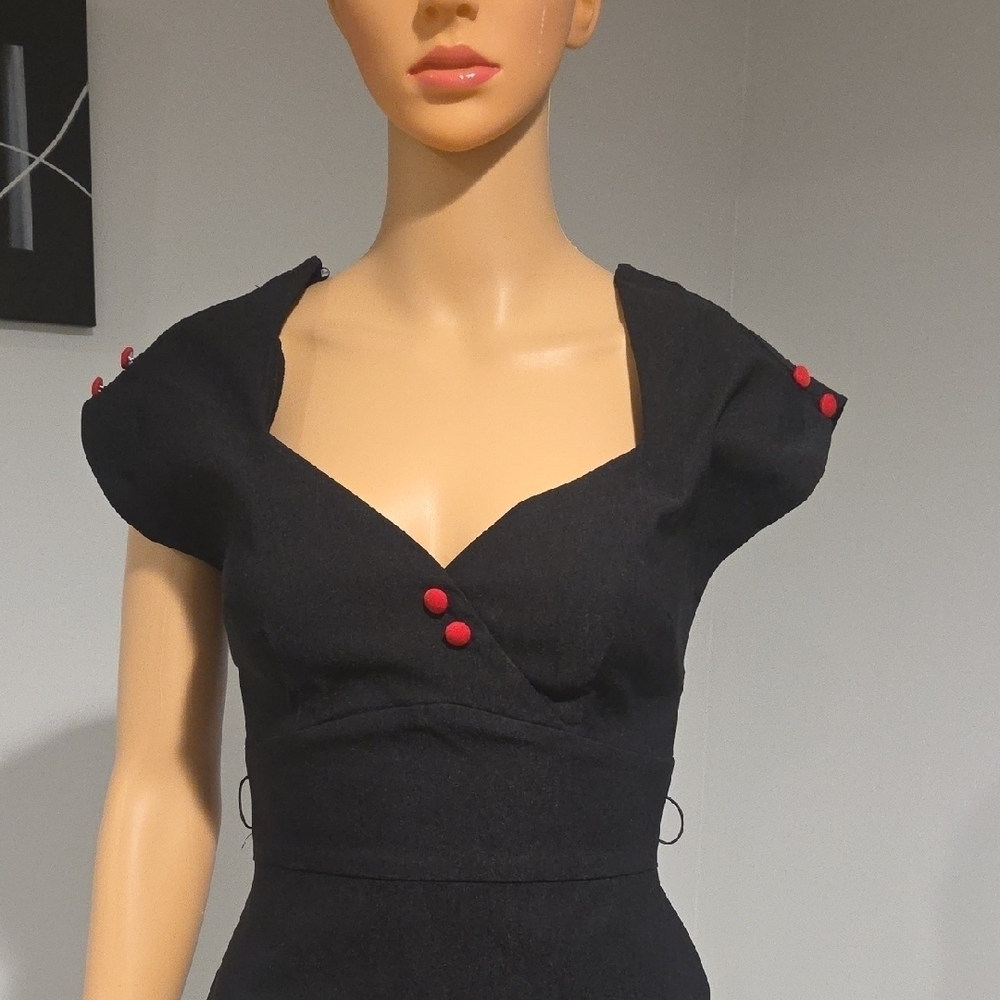 Stop Staring Elegant Black Midi Dress with Red Accents - Picture 3 of 11